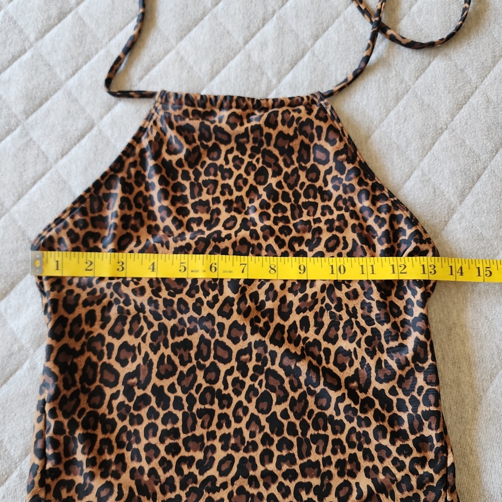 Kortni Jeane Cheetah Halter Swim Top Medium - Picture 10 of 11